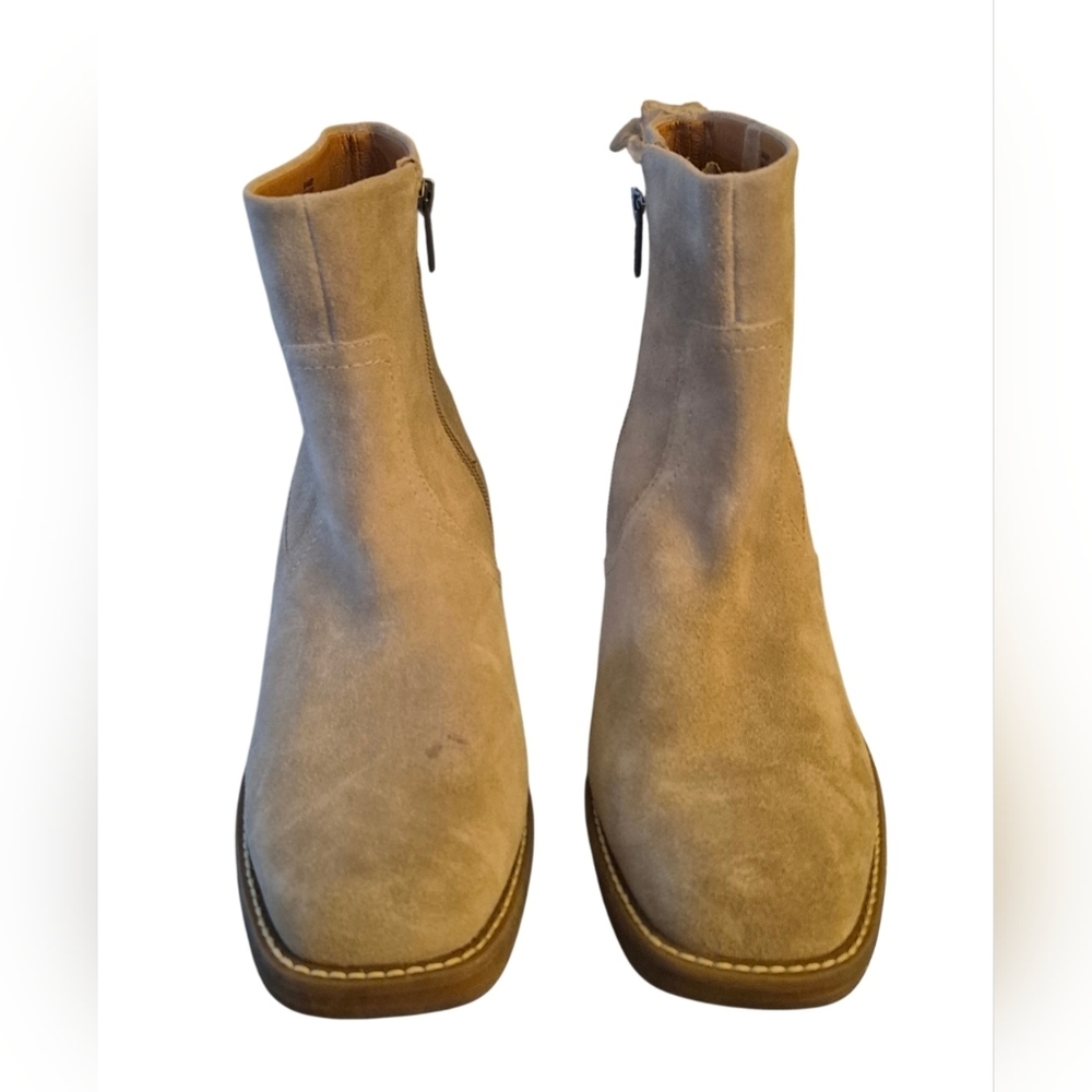 Lucky Brand Suede Tan Ankle Booties - Picture 2 of 4